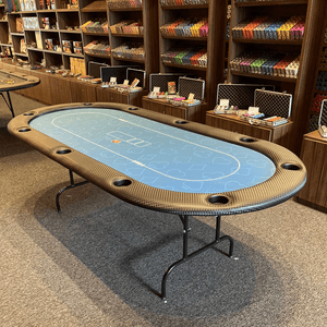 Mesa de Poker Oval 2,40 x 1,10 Com Porta Copos Azul Elegante - Sem Entrada Dealer, Pés Dobráveis, Borda Baixa Curvim Especial 3D